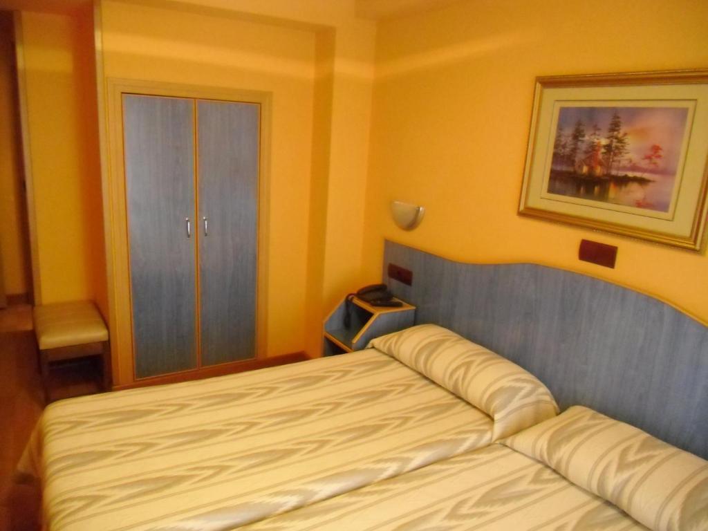 Hostal Don Suero Leon Exterior photo
