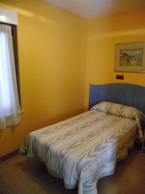 Hostal Don Suero Leon Exterior photo
