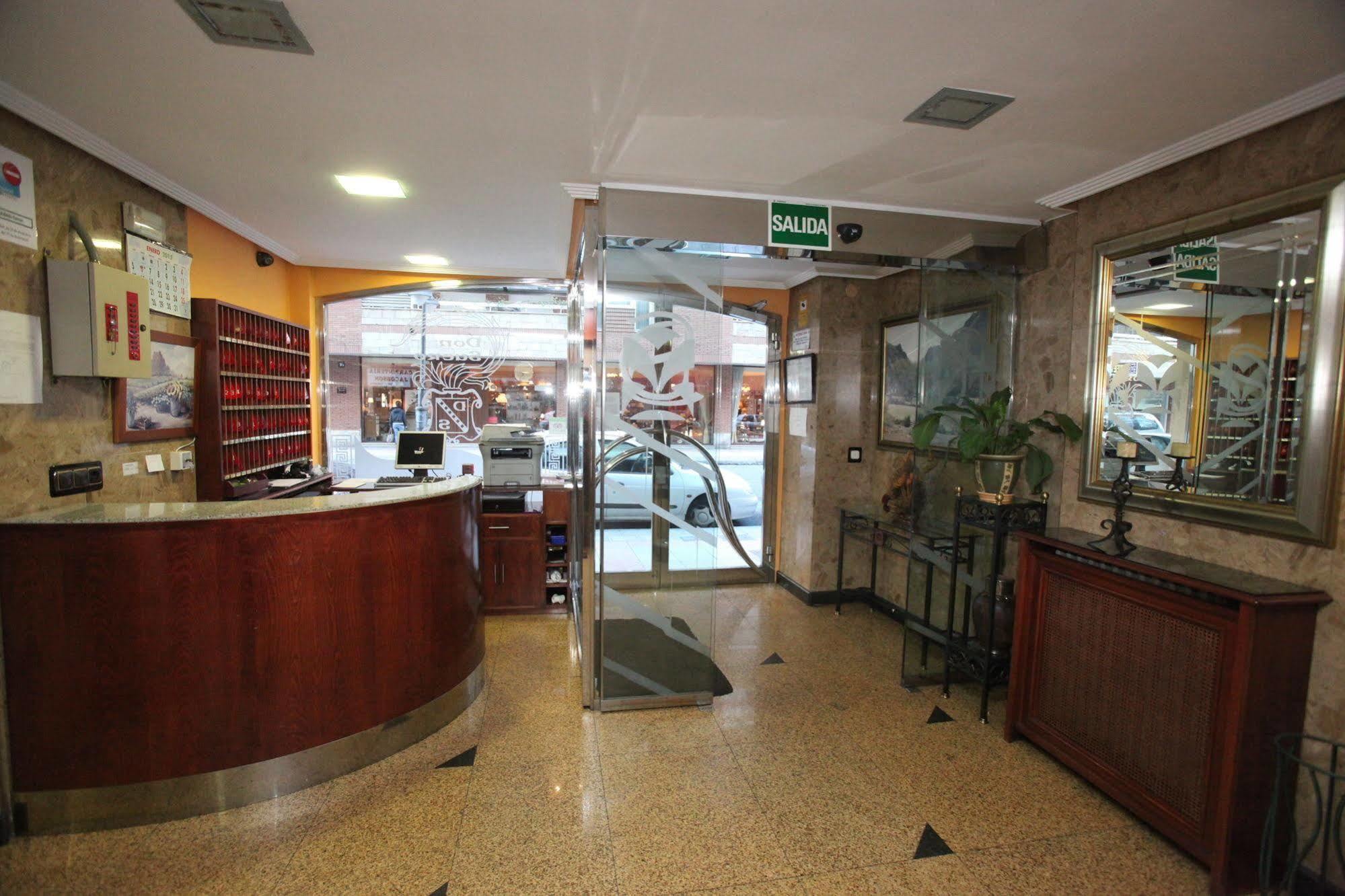Hostal Don Suero Leon Exterior photo